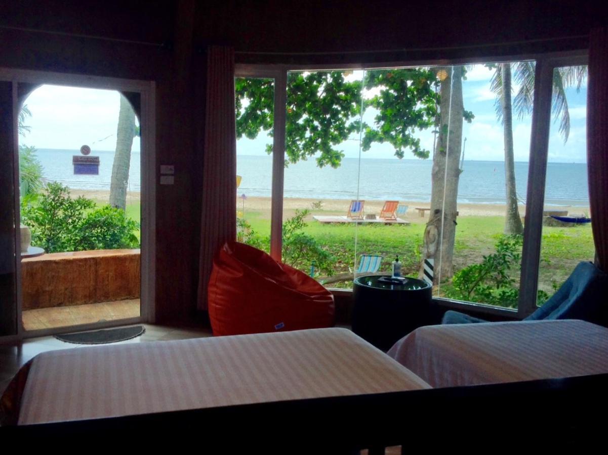 Ban Tawansongfa Hotel Lang Suan Ngoại thất bức ảnh