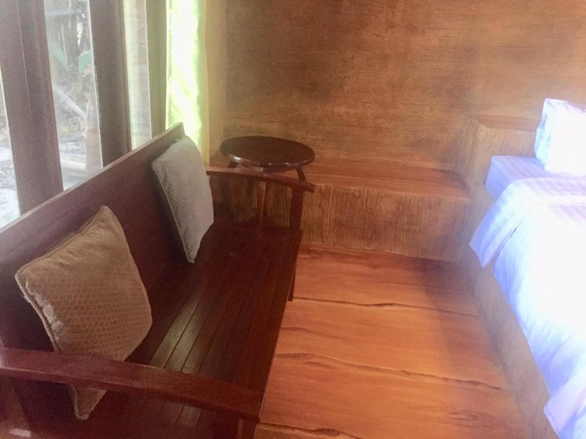 Ban Tawansongfa Hotel Lang Suan Ngoại thất bức ảnh