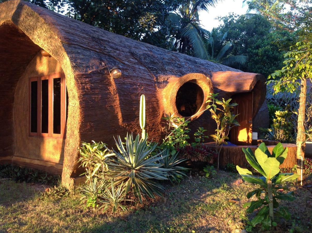 Ban Tawansongfa Hotel Lang Suan Ngoại thất bức ảnh